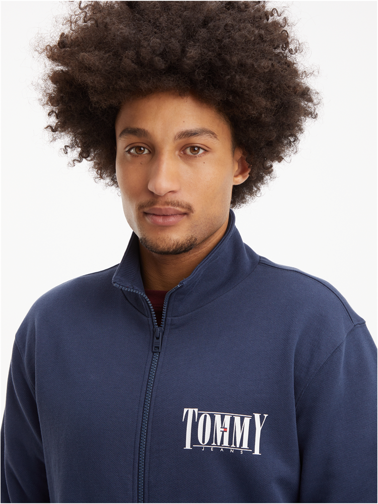 TJM REG ESSENTIAL GRAPHIC TRACK - DM0DM15008
