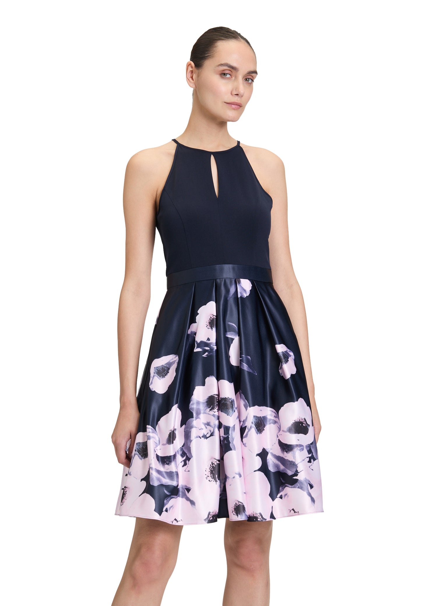 Kleid Kurz ohne Arm - 01374630