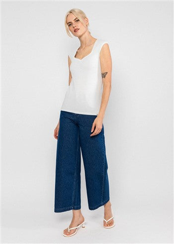 Sleeveless Top Let Romance Rule - 001261-120