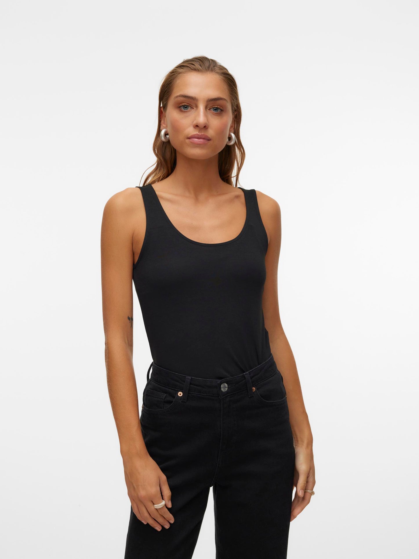 VMISME U-NECK TANK TOP VMA - 10300912