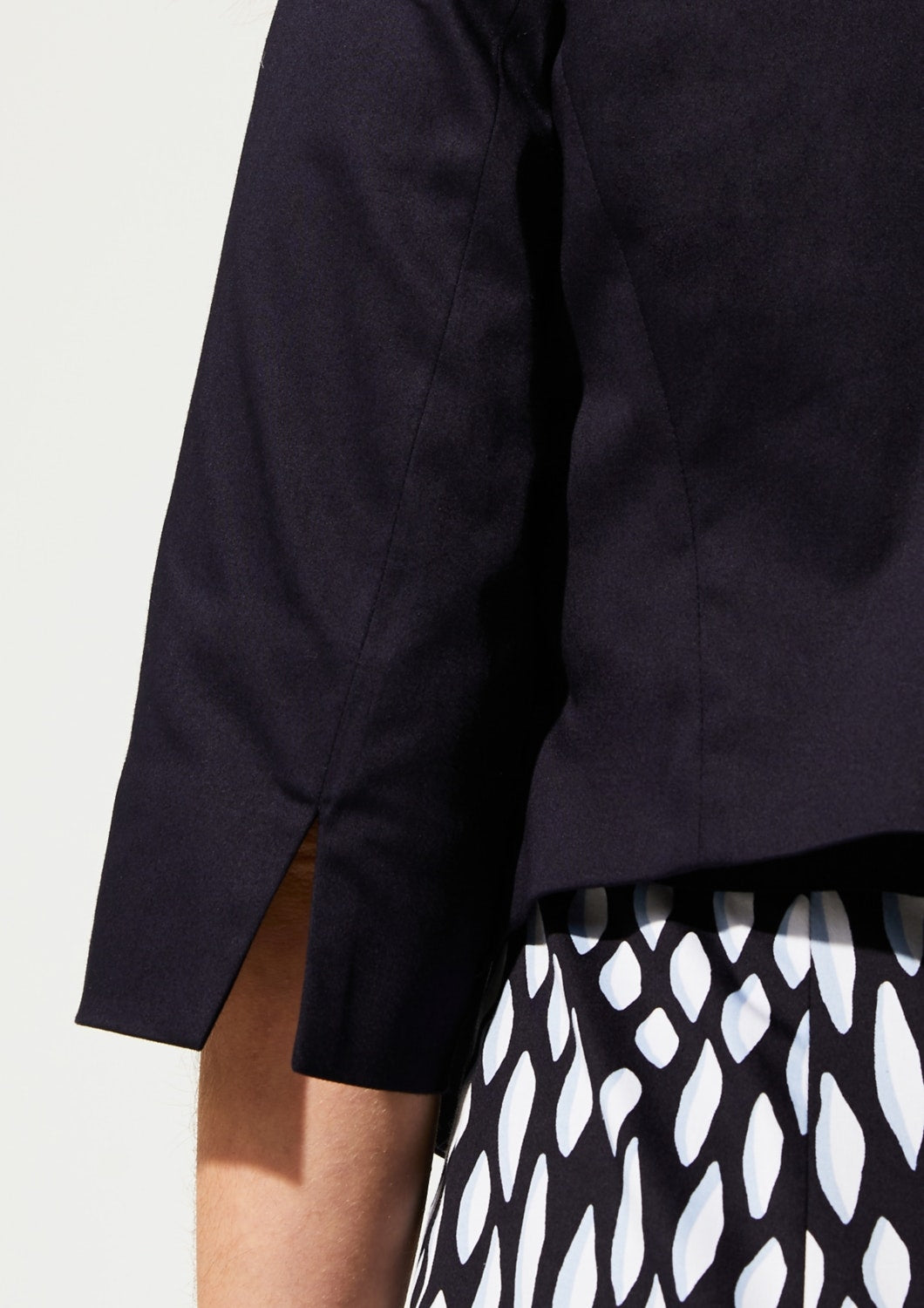 JACKE - 85899501052