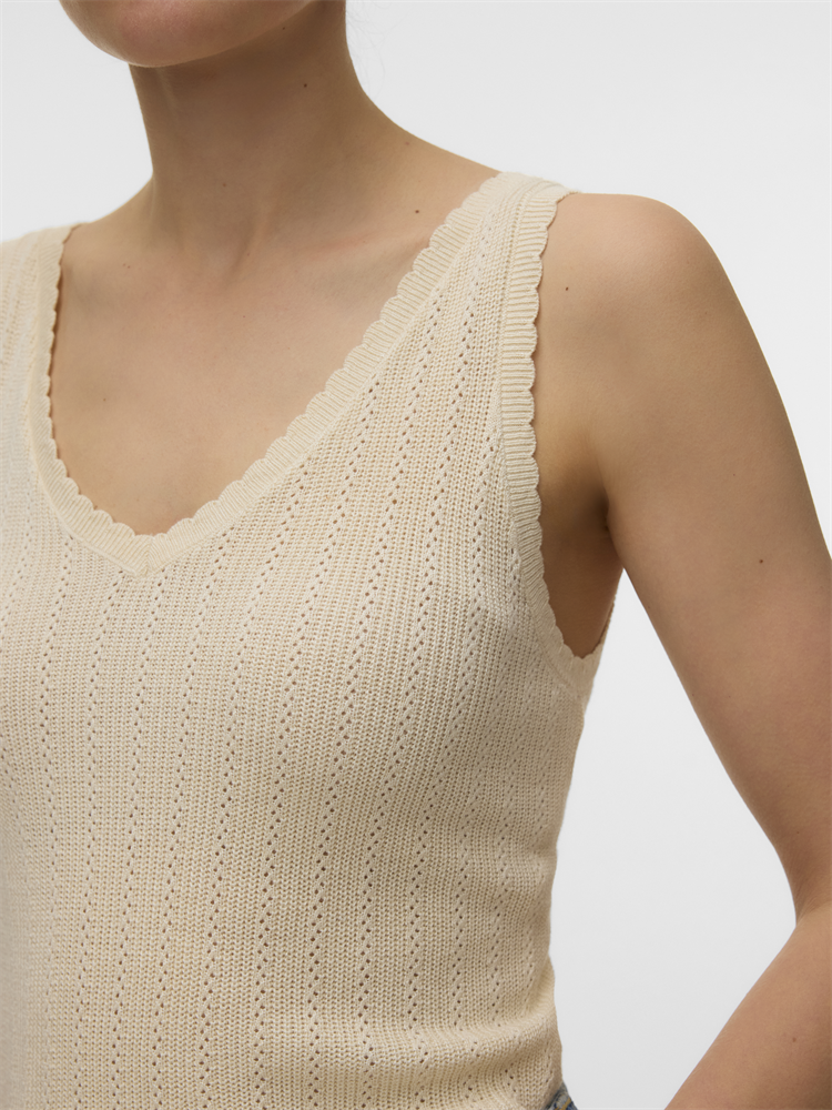 VMNEWLEX POINTELLE V-NECK TOP - 10340559