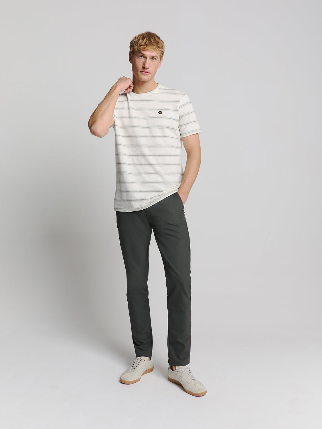 T-Shirt Crewneck Jacquard Stripe - 28350450