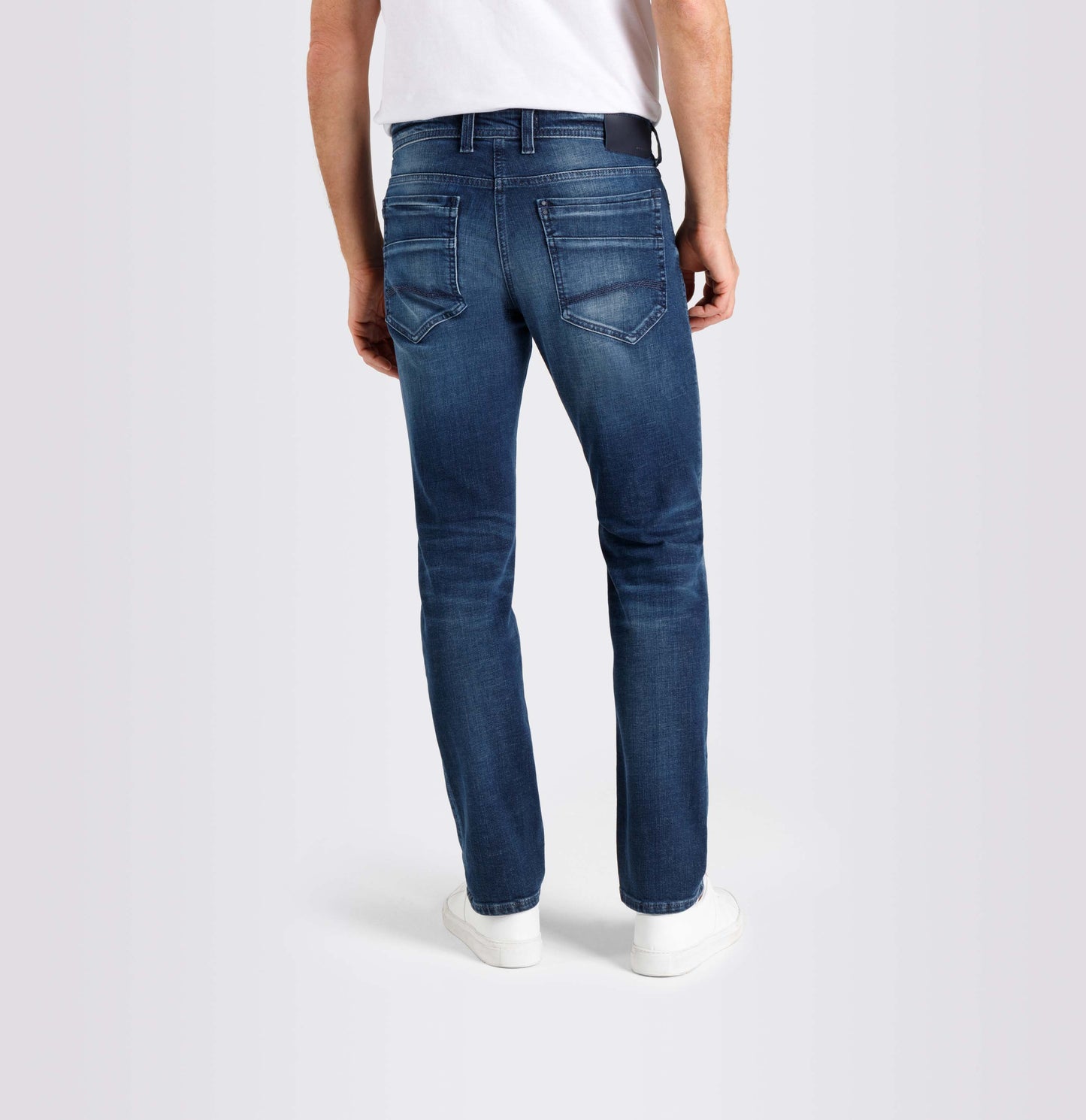 Ben - 0982L038400