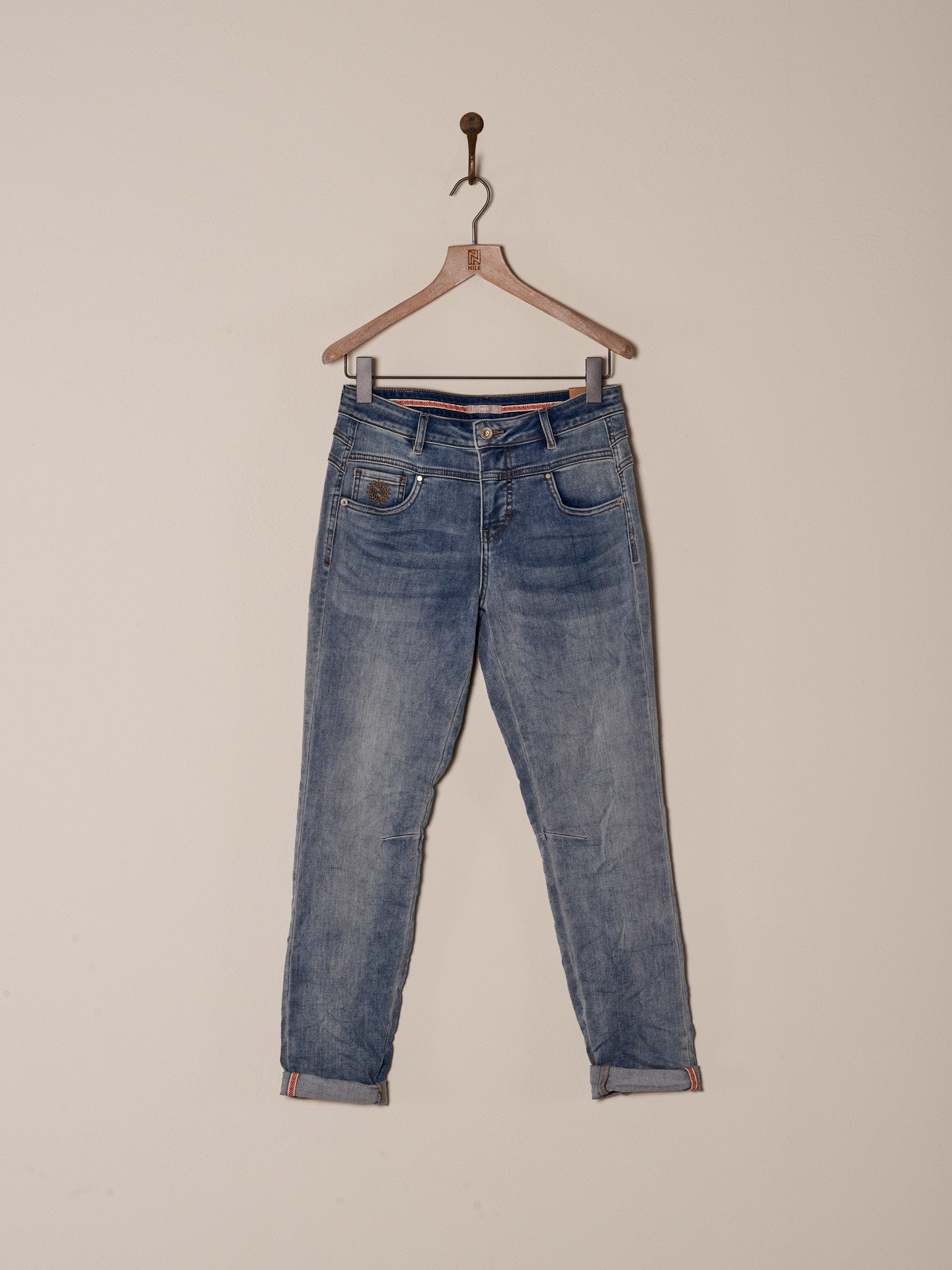 tapered ankle - H25562