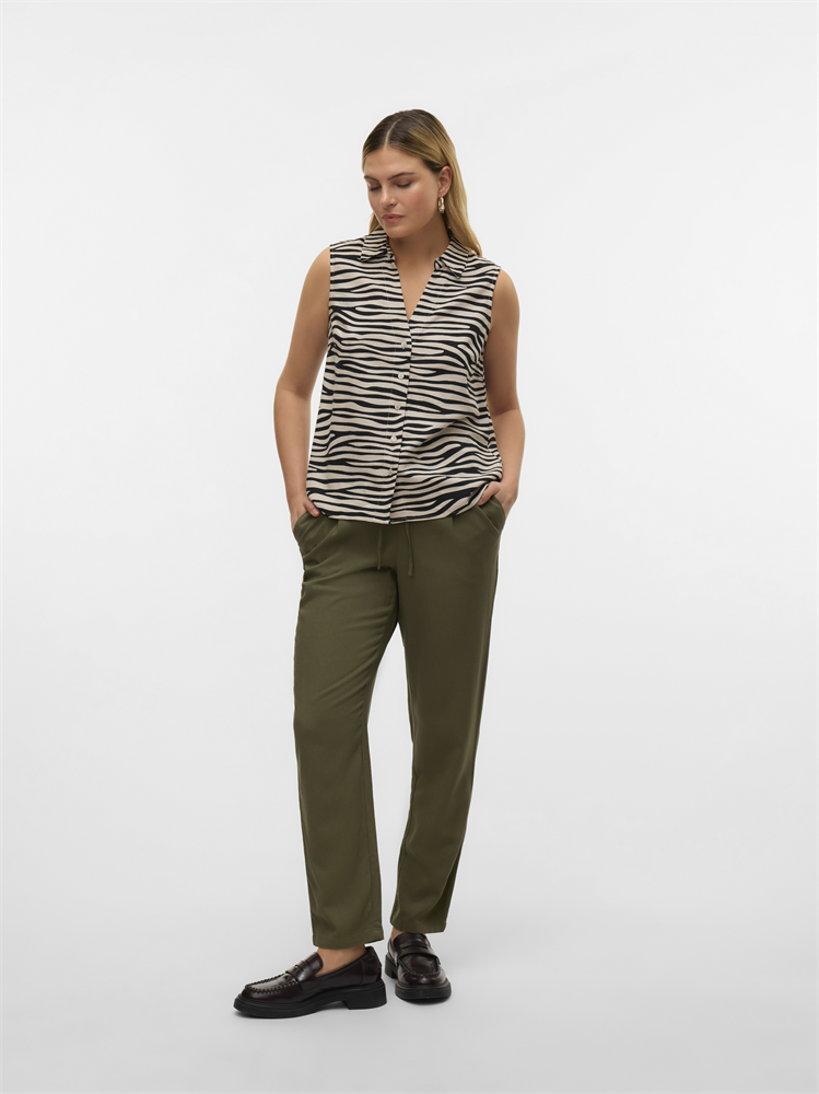 VMMYMILO SL V-NECK SHIRT WVN GA - 10303648