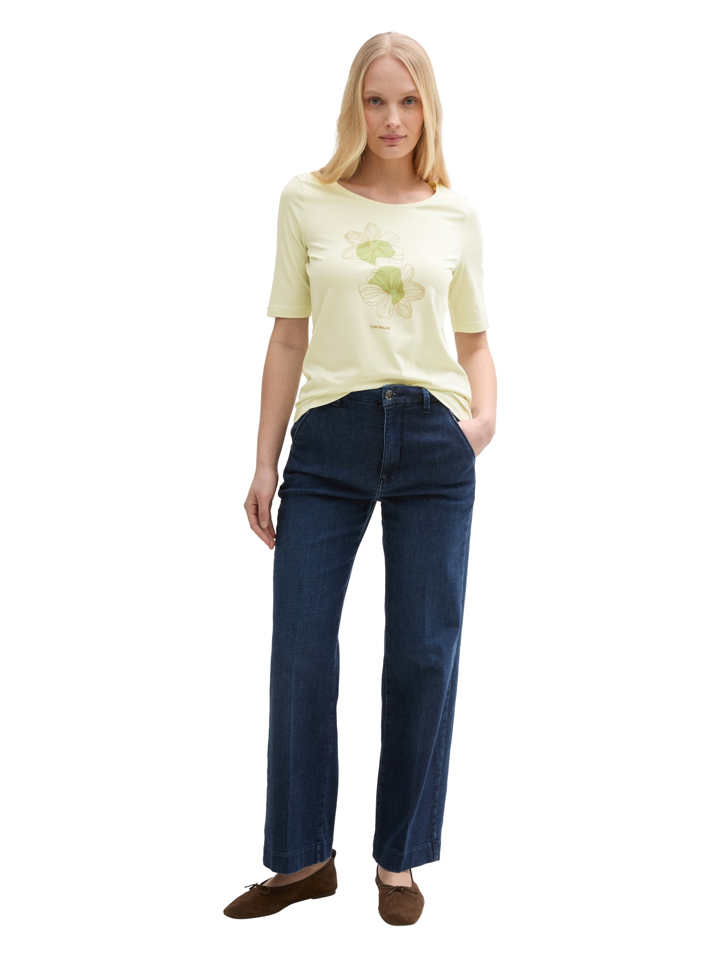 T-shirt basic with print - 1047062