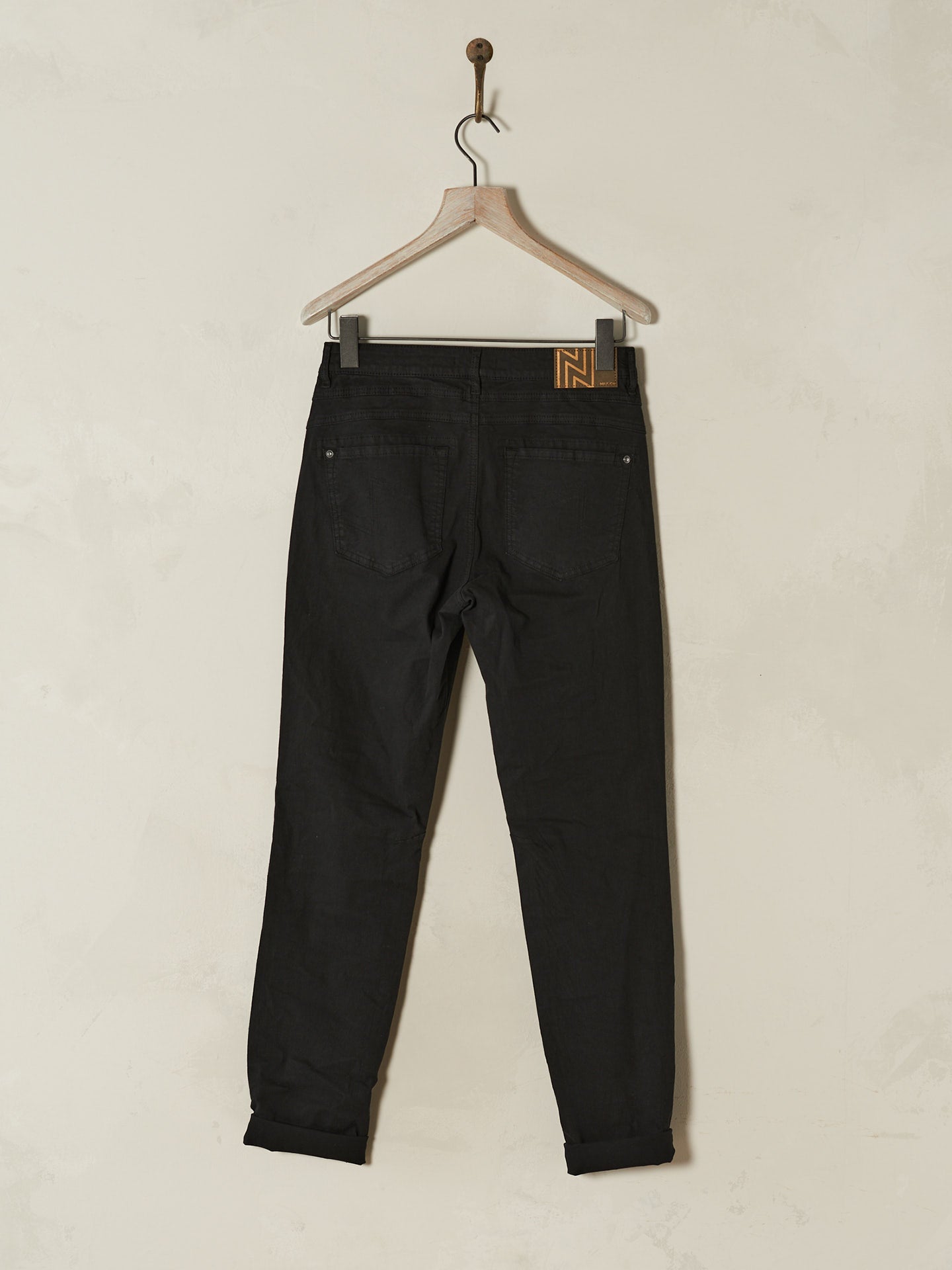 tapered long - H24552