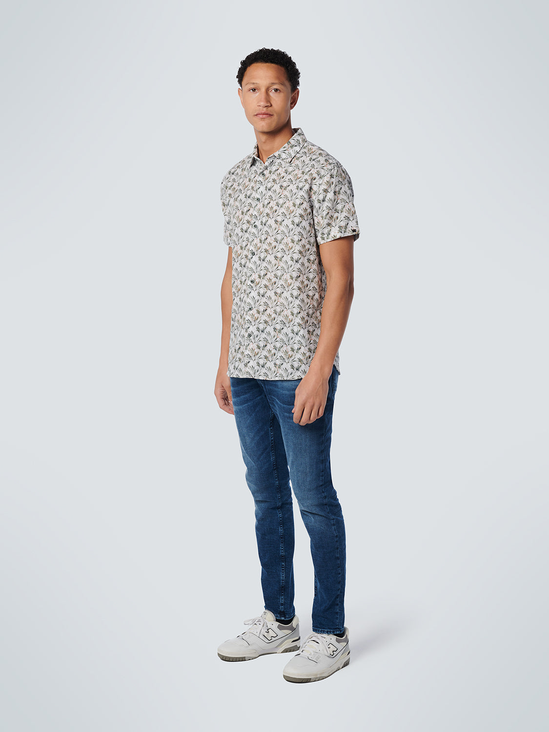 Shirt Short Sleeve Allover Printed - 19440346
