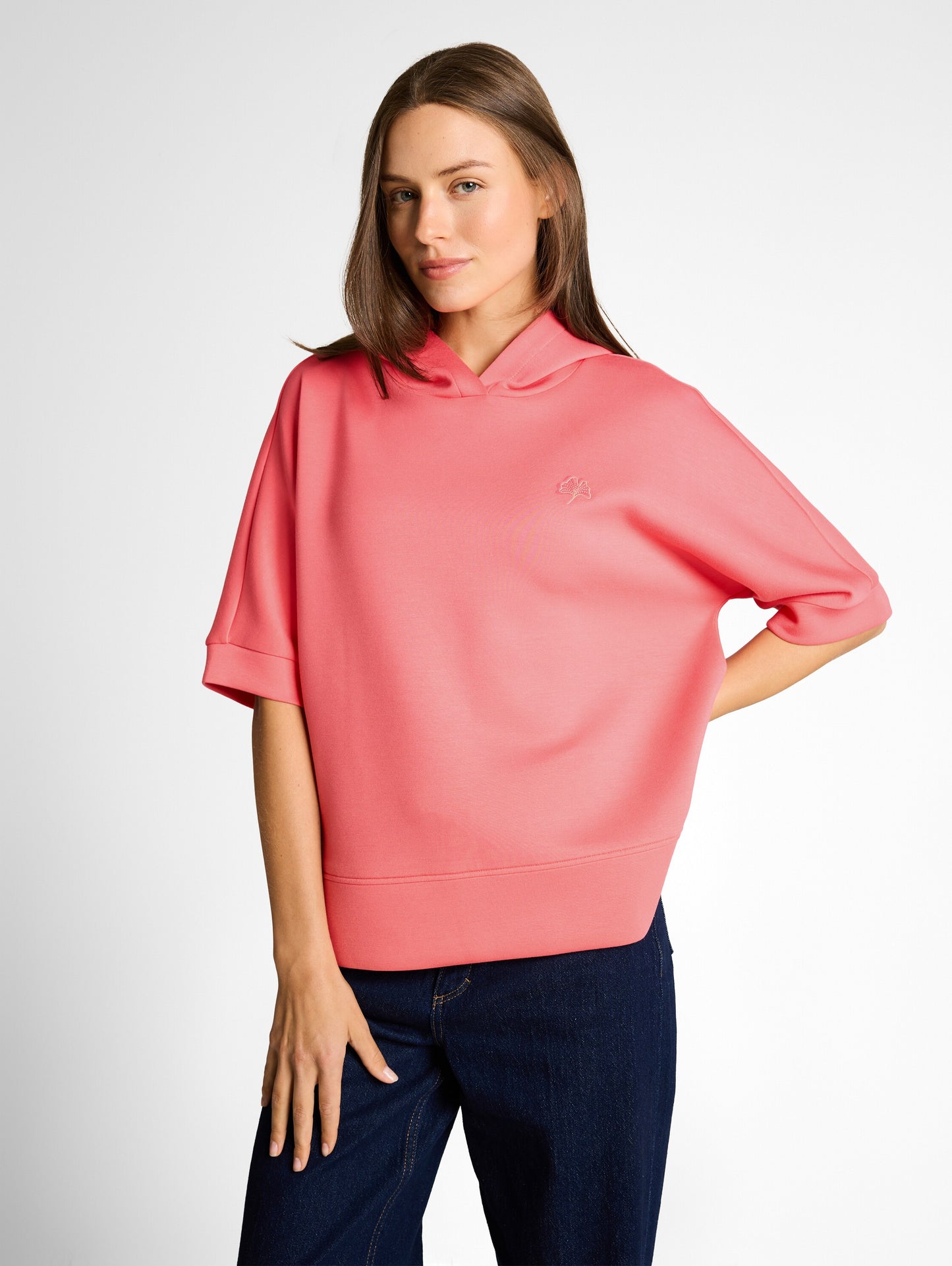 Sweatshirt with hood - 1050489