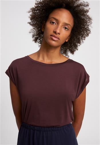 JILAA - 10252744