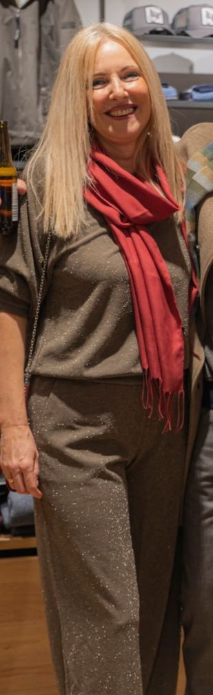 421851381 03.11.2025  Empfehlun 0 Sabine 2. Gruppe B