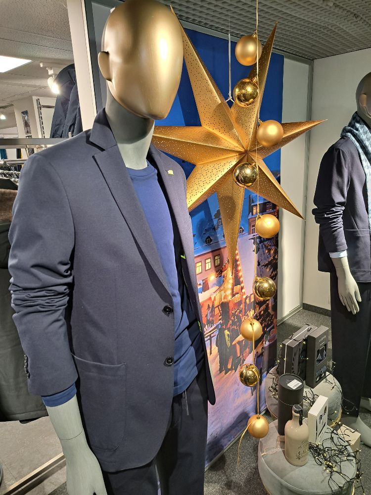 425959839 26.11.2025  Schaufenste 5