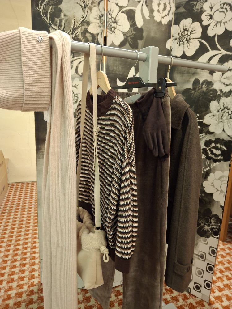 417908973 13.10.2025  Empfehlun 4