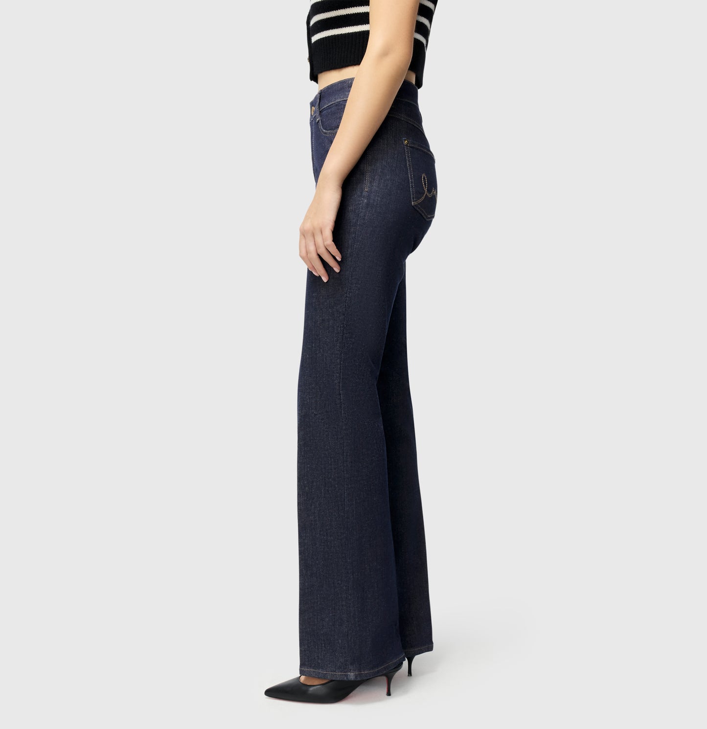 LAURA - 0387L522590