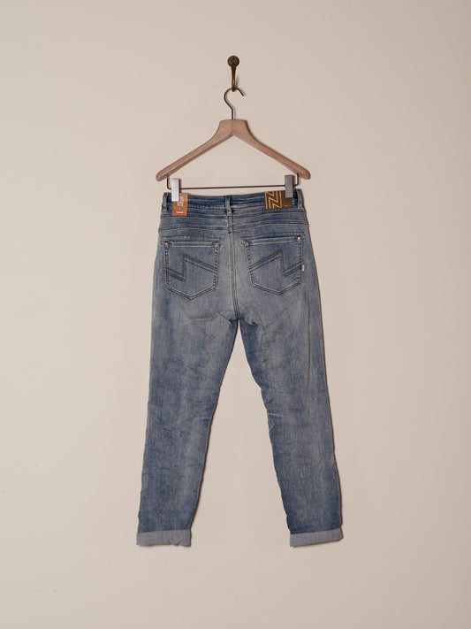 tapered ankle - H25562