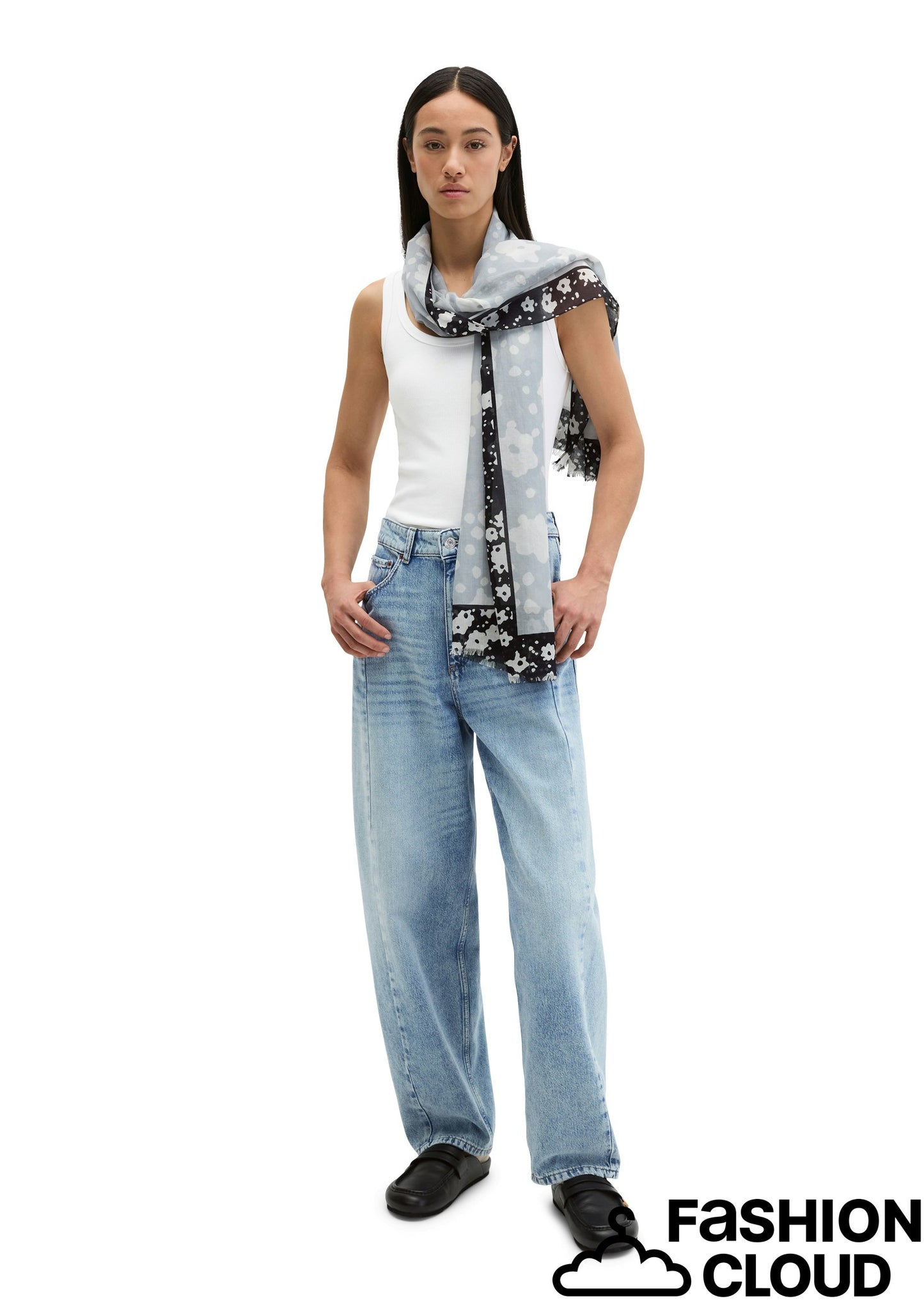 Knit Scarves - 5000013252