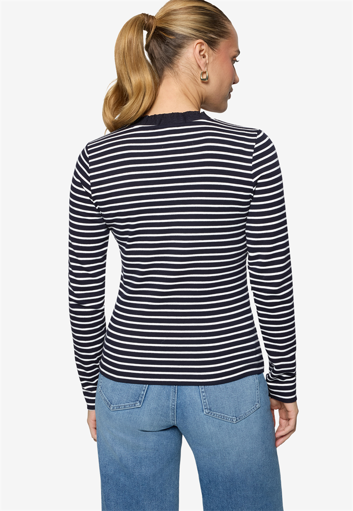 zero T-Shirt / Top - 1010003745