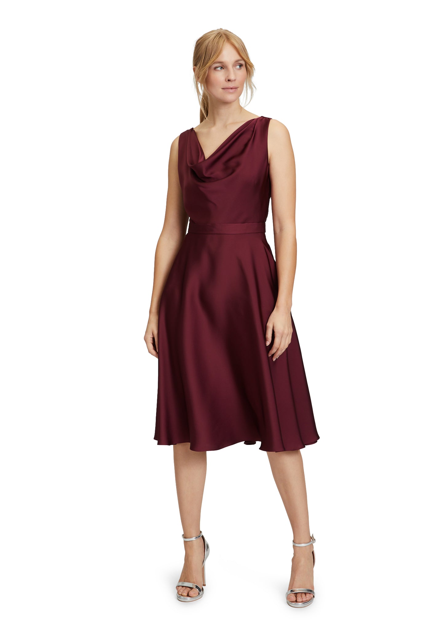 Kleid Kurz ohne Arm - 03234262