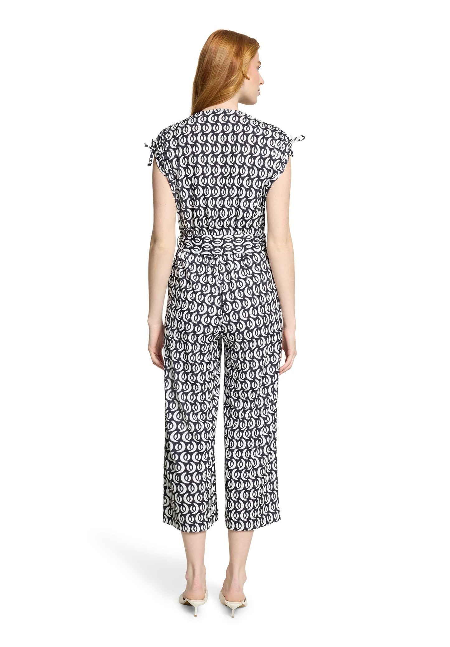 Overall - 61751947